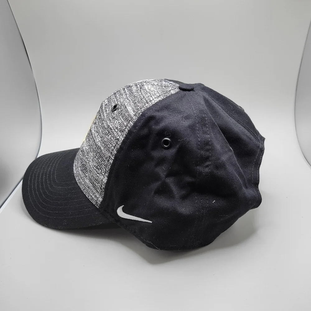 San Diego Padres Nike adjustable ball cap hat.  Gray & Black.